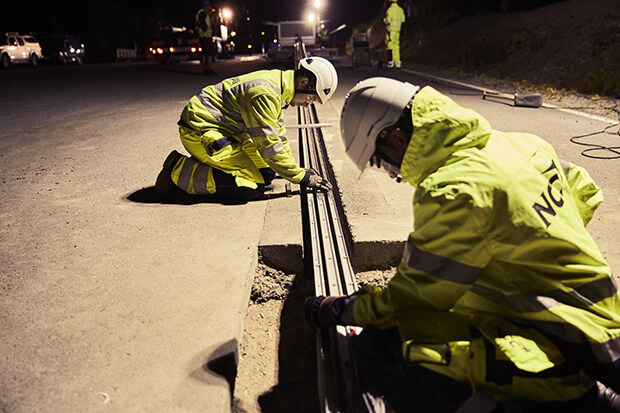 World's first electrified road opens in Sweden
