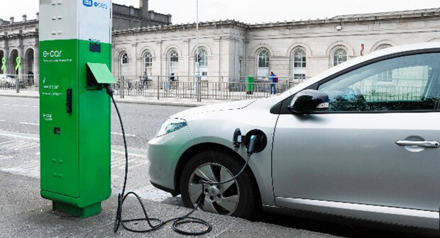 Only 8,000 electric cars to be on Irish roads by 2020